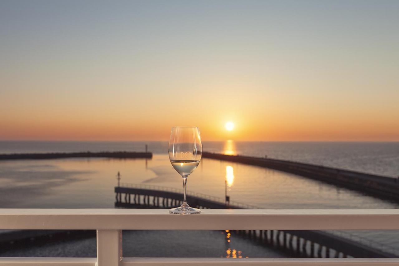 Marina Royale Darlowo - Apartamenty Ultra Mar Nad Morzem Дарлувко Экстерьер фото